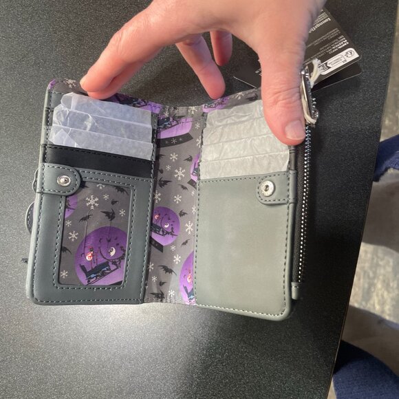 🎄Loungefly Nightmare Before Christmas Backpack & Wallet Set NWT - Picture 10 of 10